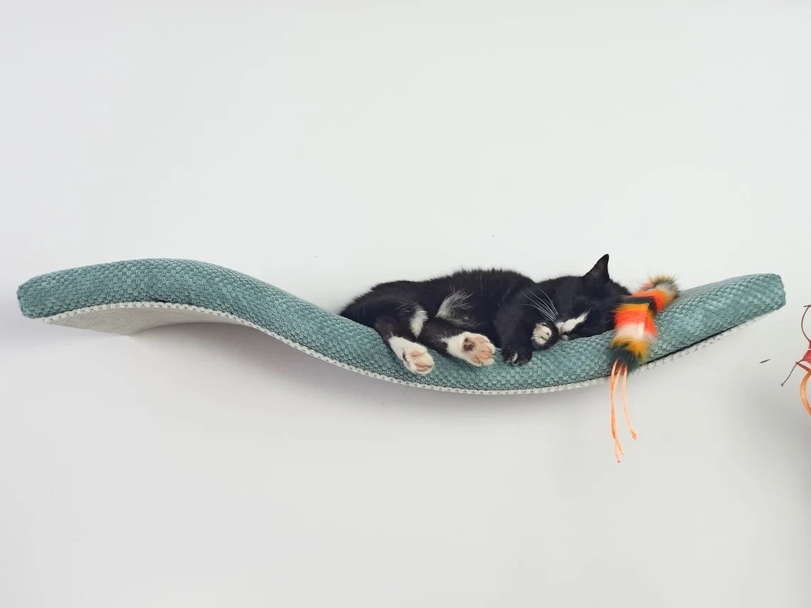 Cat Shelf – The Playful Curve Right 75 cm SH-M-W75UR-4