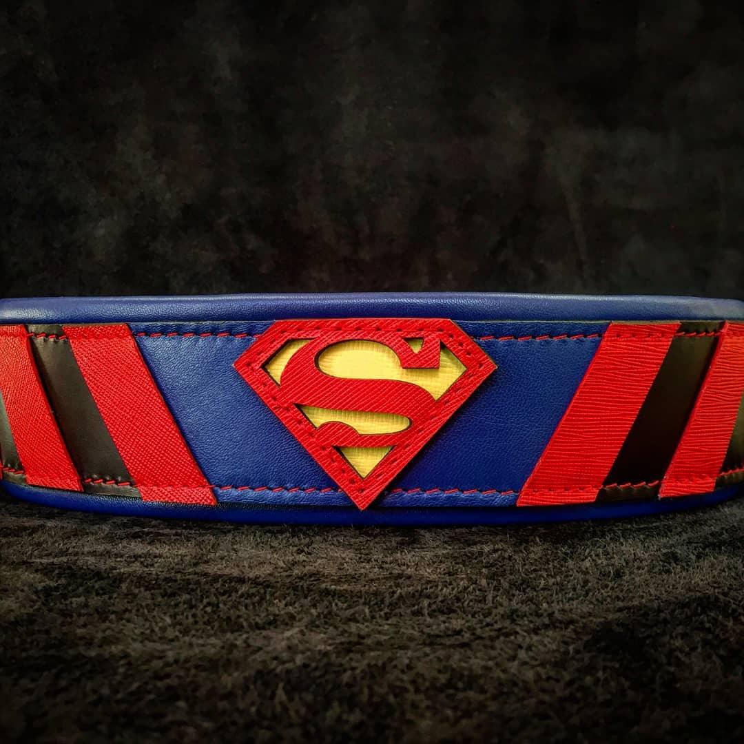 ''Superman'' collar-1