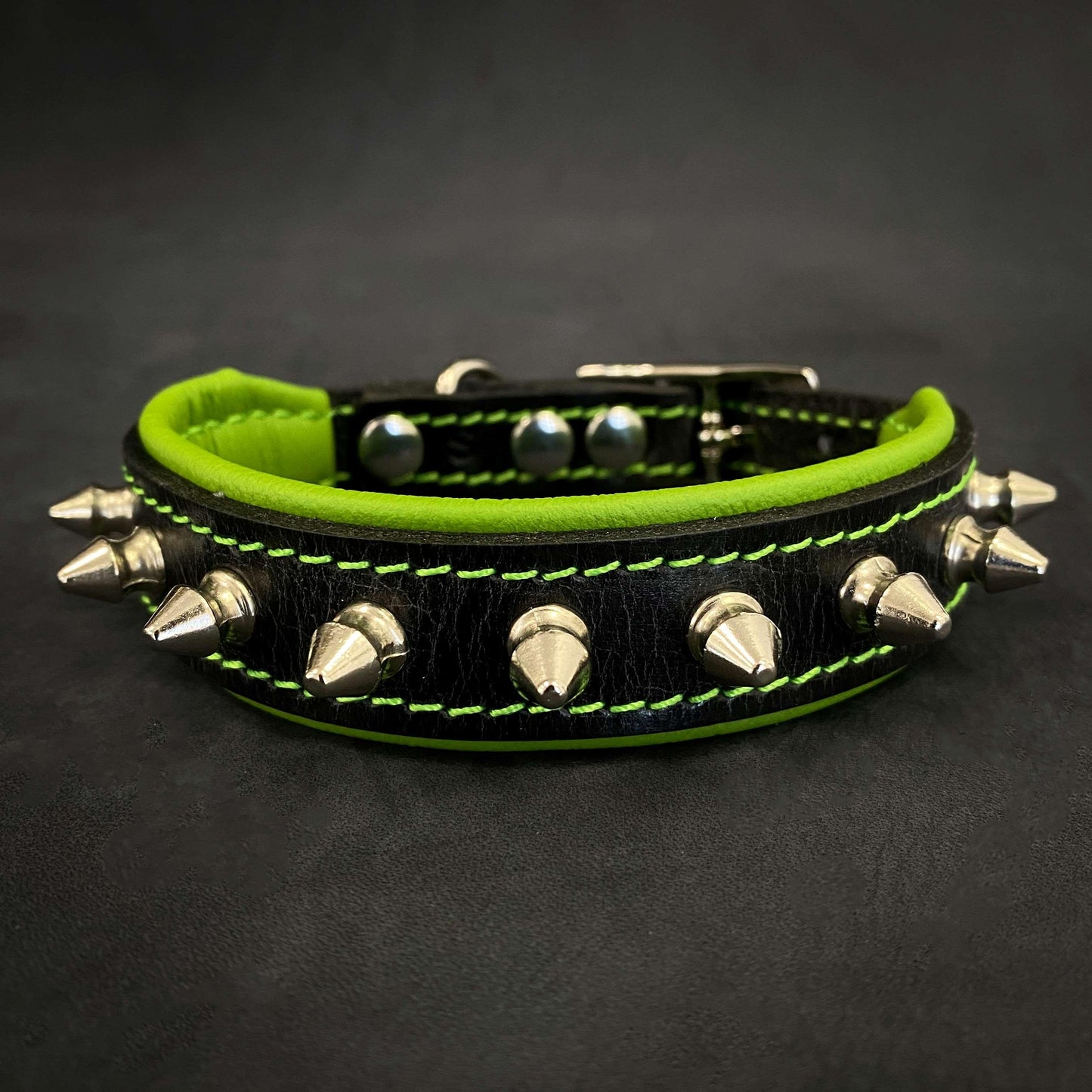 "Spiky" collar-5