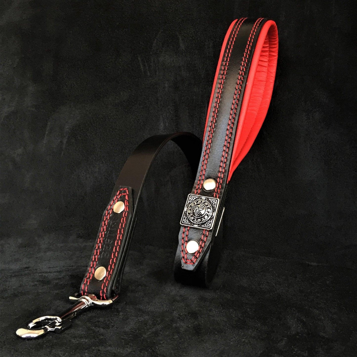 The "Eros" collar 2.5 inch wide black & red-1