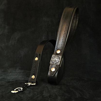 The ''Eros'' leash all Black-0