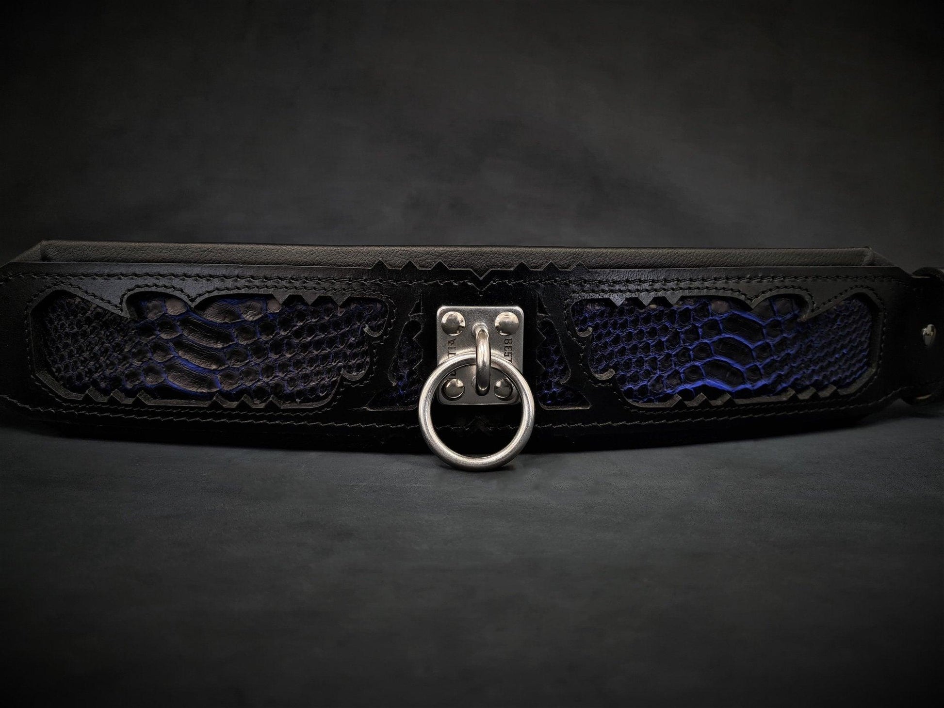 The ''Indigo'' collar-1