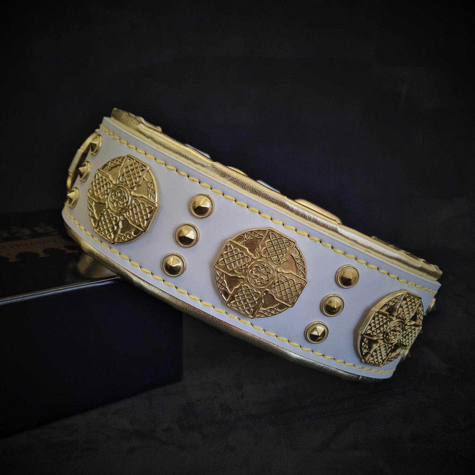 The "Maximus" collar 2.5 inch wide white & gold-0